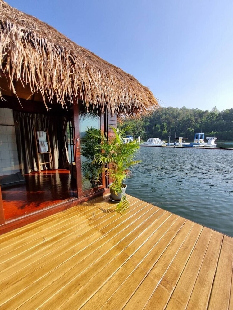 Maldives Water Park View Zone A - Photo 9