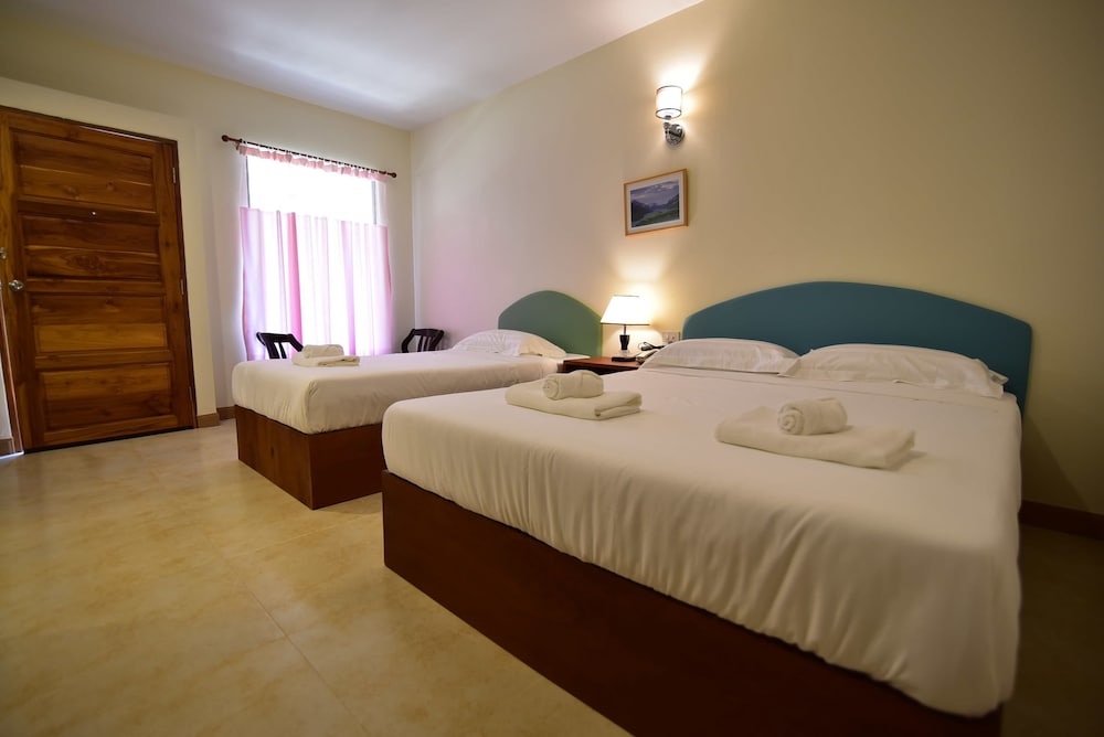 Deluxe Room, Non Smoking photo 1