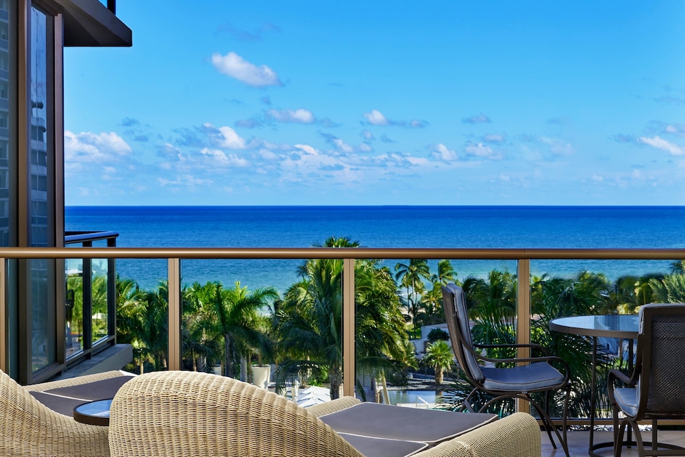 Deluxe Room, 2 Queen Beds, Balcony, Ocean View (Mobility Accessible, Tub) photo 2