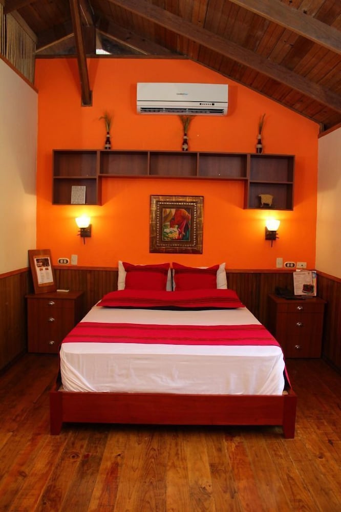 Basic Single Room photo 2