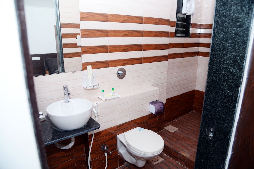 Deluxe Double Room photo 2
