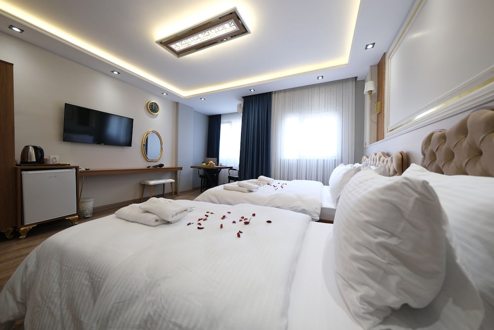 Family Triple Room photo 3