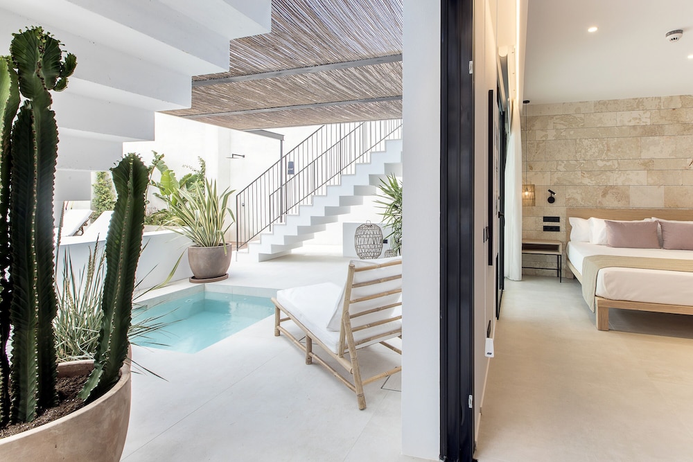 Superior Suite, Hot Tub