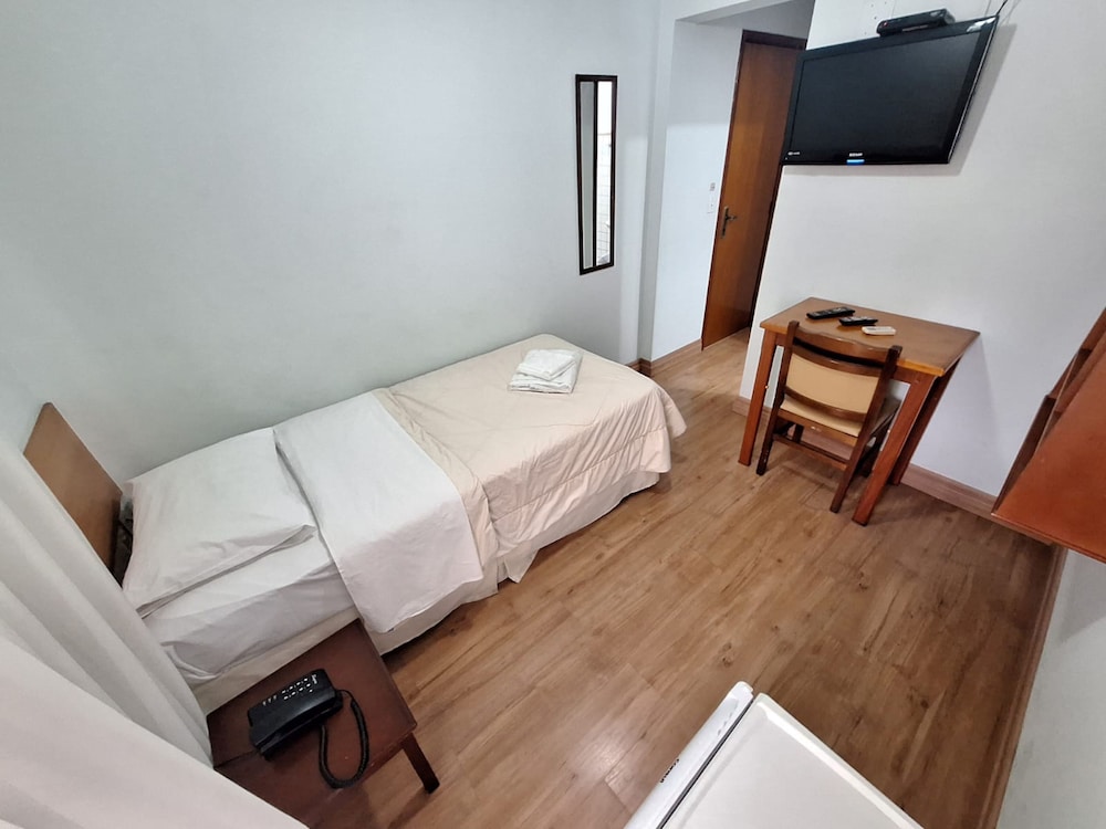 Deluxe Room, 1 Twin Bed photo 3