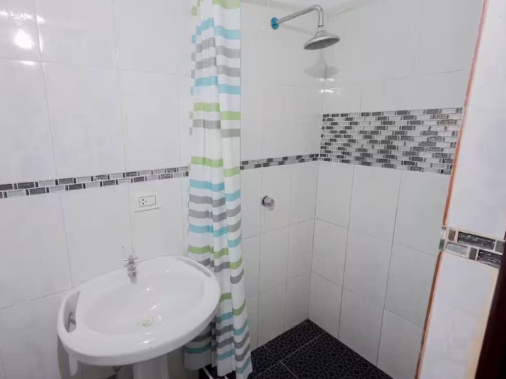Apartment, 3 Bedrooms, Accessible, Smoking
