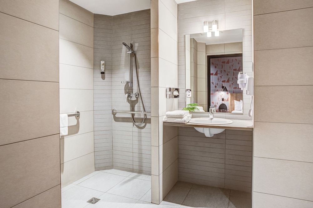 Classic Double Room - Photo 7