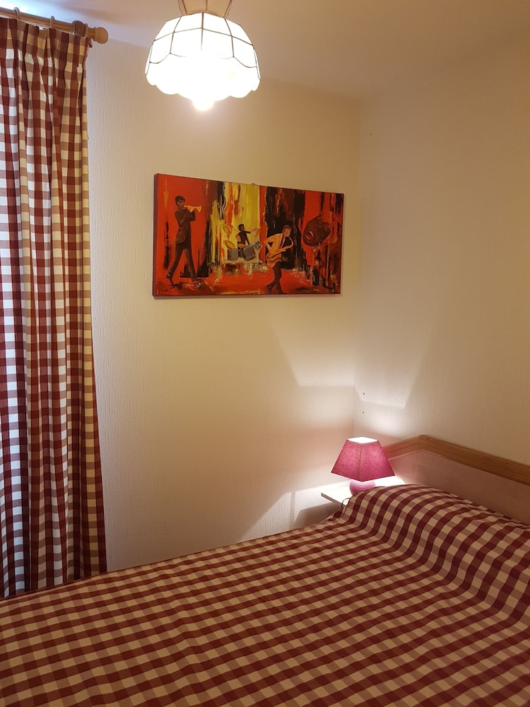 Family Suite, Multiple Beds, City View photo 1