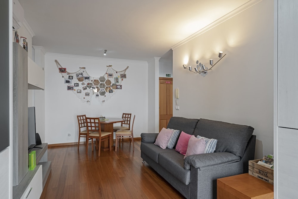 Apartment, 1 Bedroom, Sea View photo 2