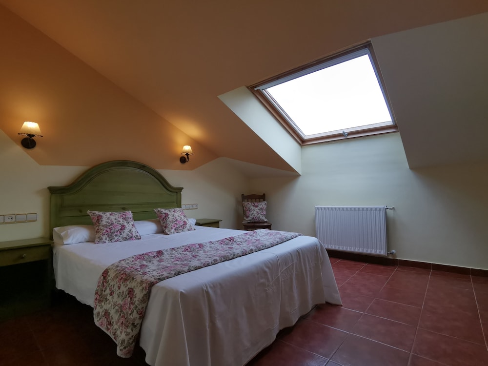 Economy Double Room - Photo 1