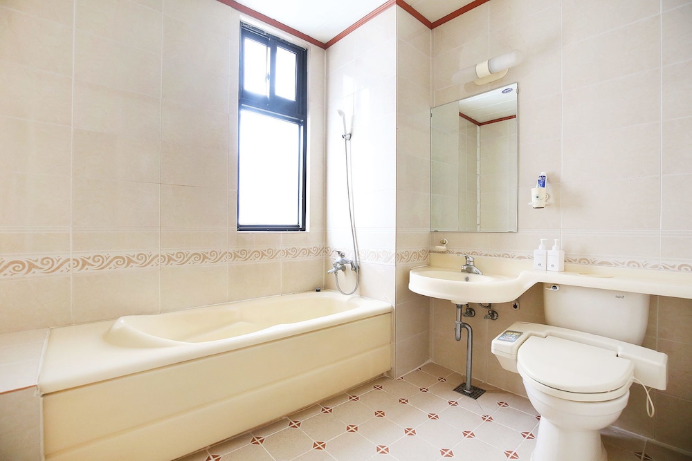 Couple Room photo 3