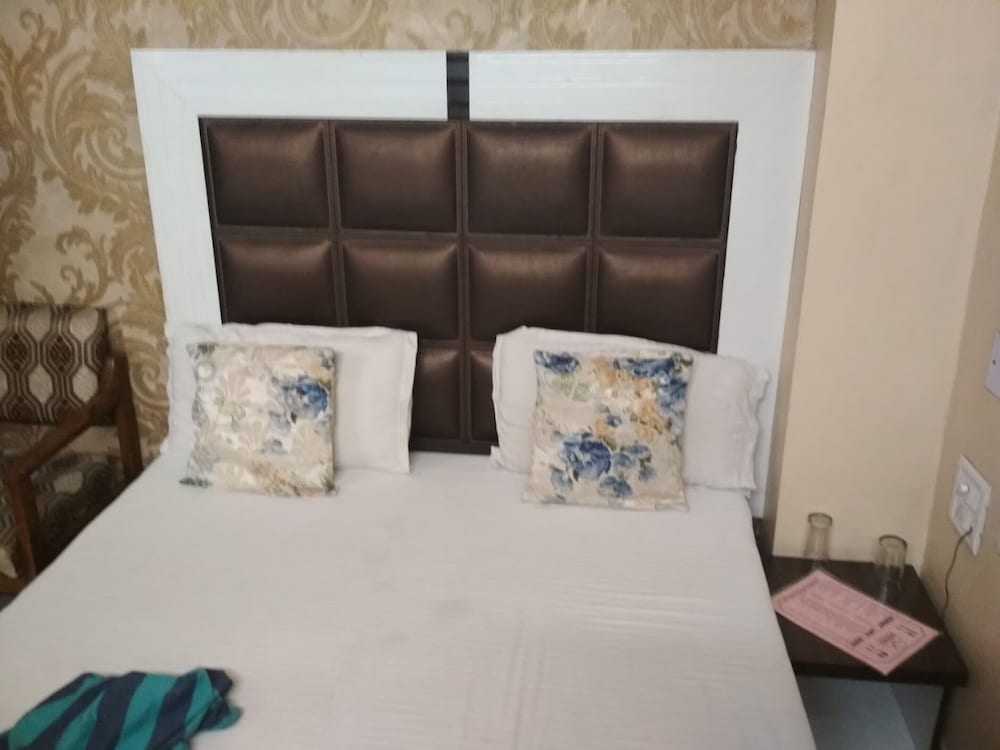 Deluxe Double Room photo 2
