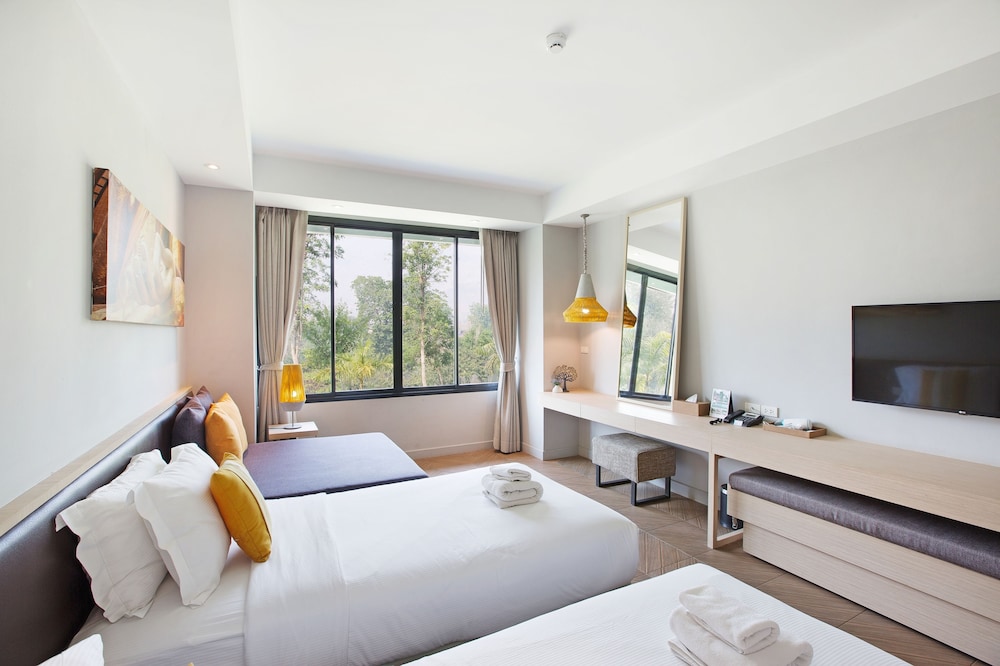 Deluxe Room - Photo 4