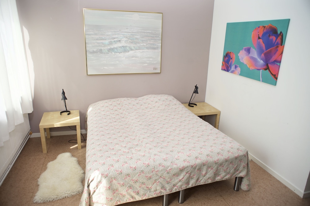 Family Room, Shared Bathroom (6 persons) photo 1