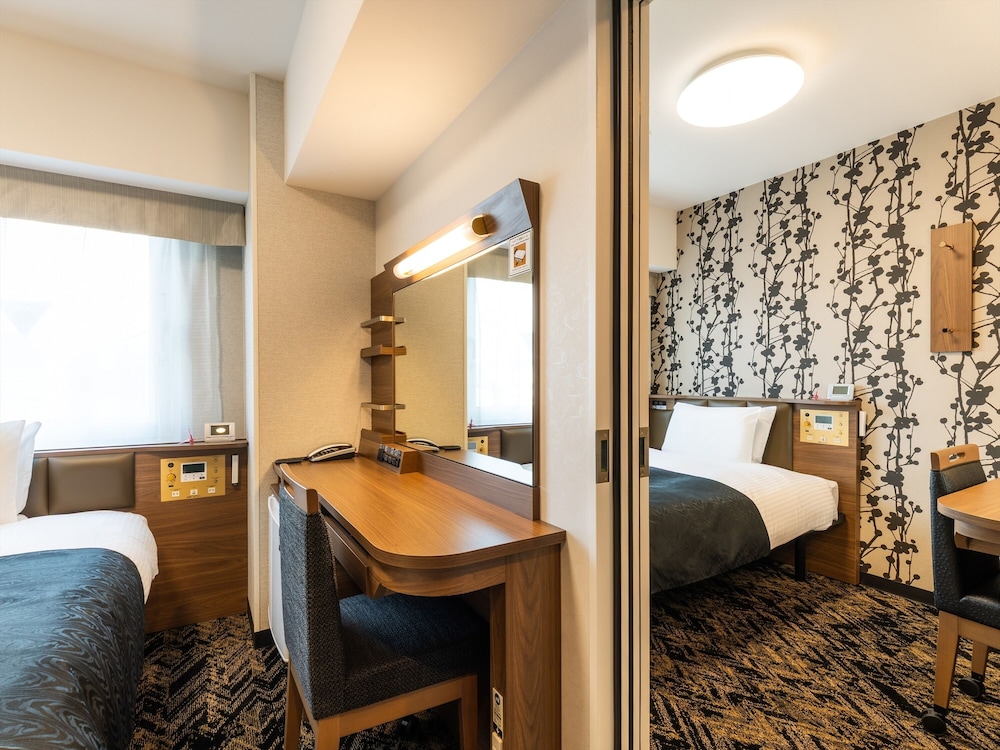 Connecting Rooms (For 2 Adults), Non Smoking photo 1