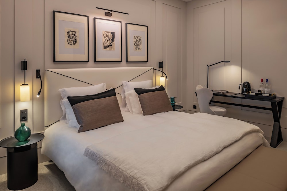 Deluxe Double Room, Lake View photo 1