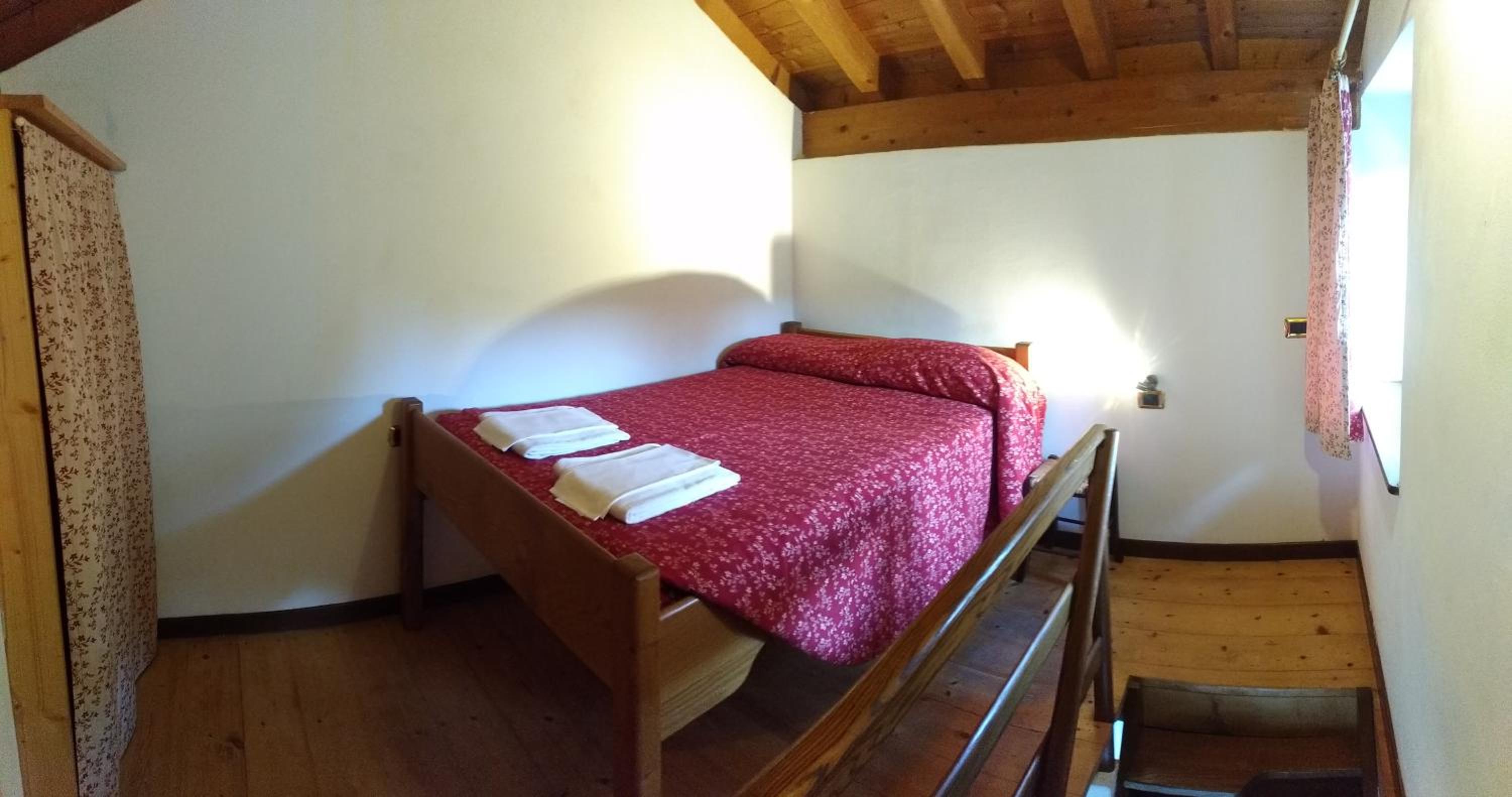 Maisonette photo 1