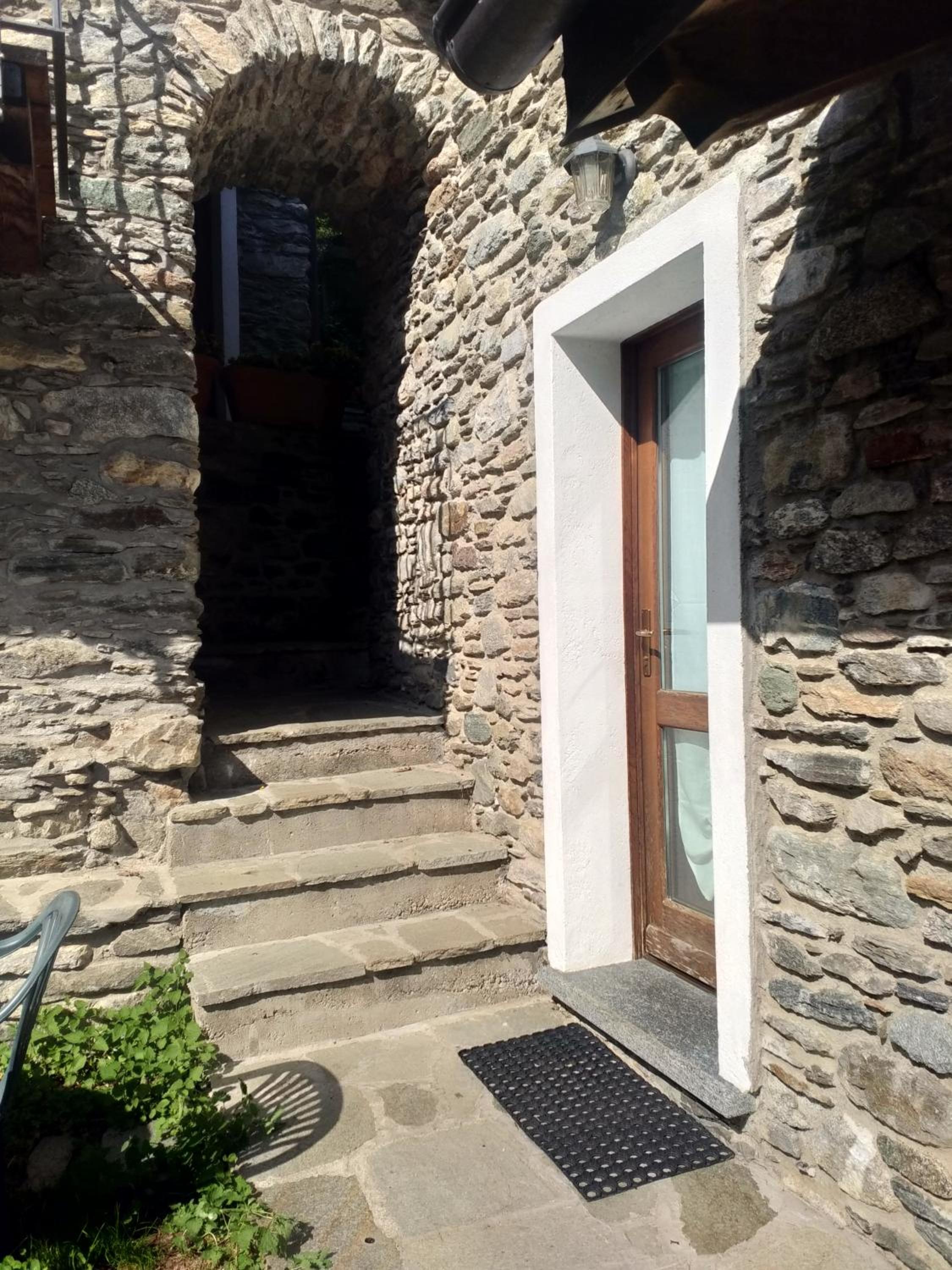 Maisonette photo 2