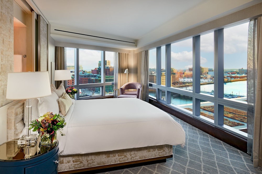 Suite, 1 Bedroom (View) - Photo 8