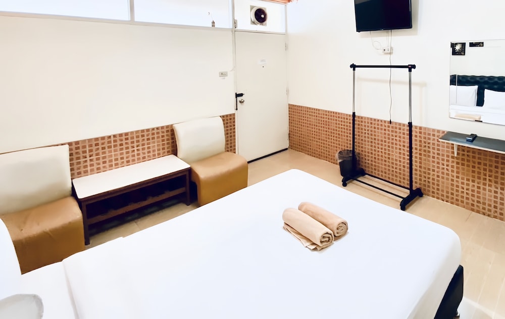 Studio, 1 Twin Bed, Private Bathroom photo 1