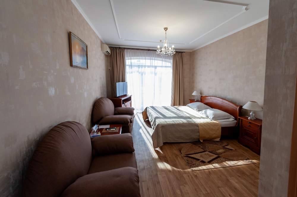 Superior Double Room, 1 Queen Bed photo 3