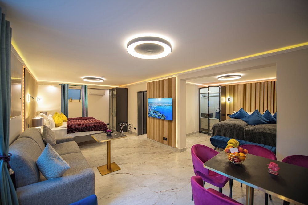 Family Apartment, Garden View (Aurelia) photo 1