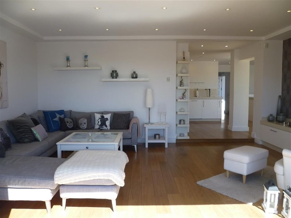 Villa, 4 habitaciones (22024)