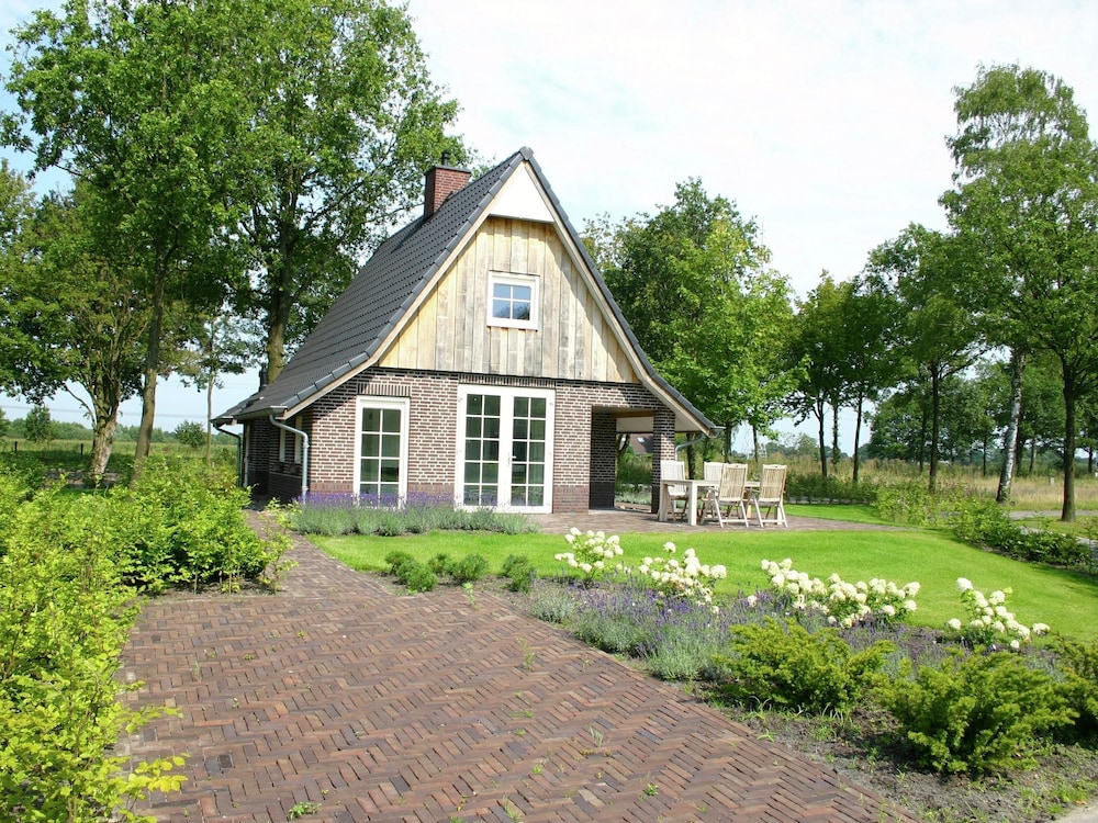 House photo 2