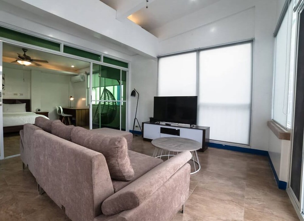Pulag Penthouse - Photo 2