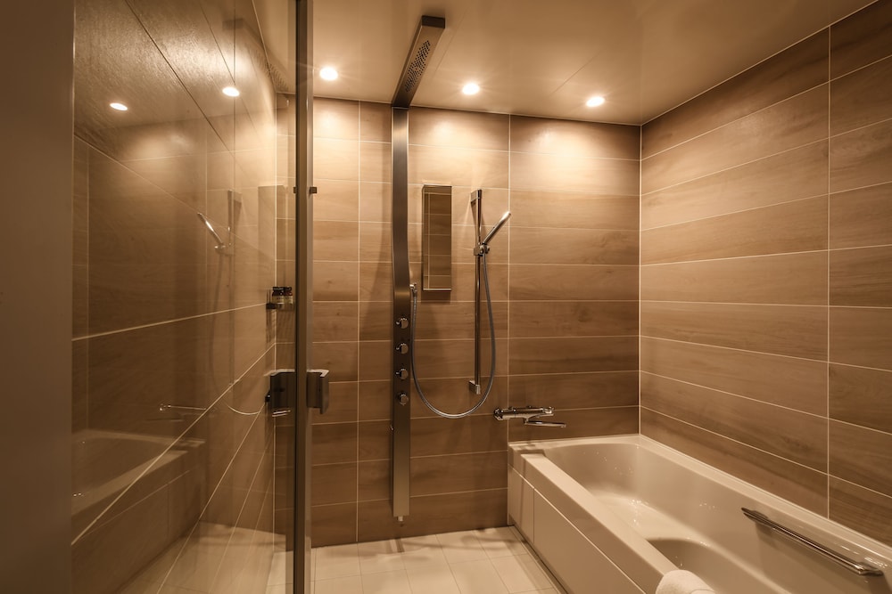 Modern Superior Room, 48 sqm, 1 Wide King Bed, Non Smoking Modern Superior Room, 48 sqm, 1 Wide King Bed, Non Smoking