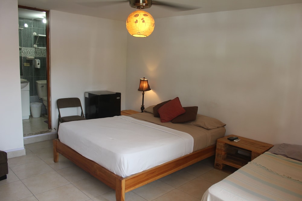 Triple Room, Private Bathroom photo 1