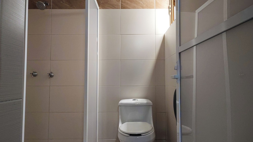 Standard Triple Room photo 2