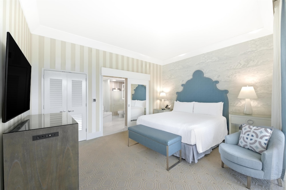 Beverly Hills Retreat Suite
