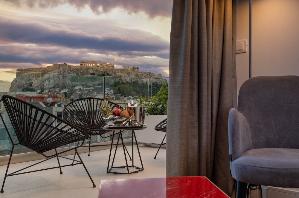 Deluxe Suite, Balcony, Acropolis View