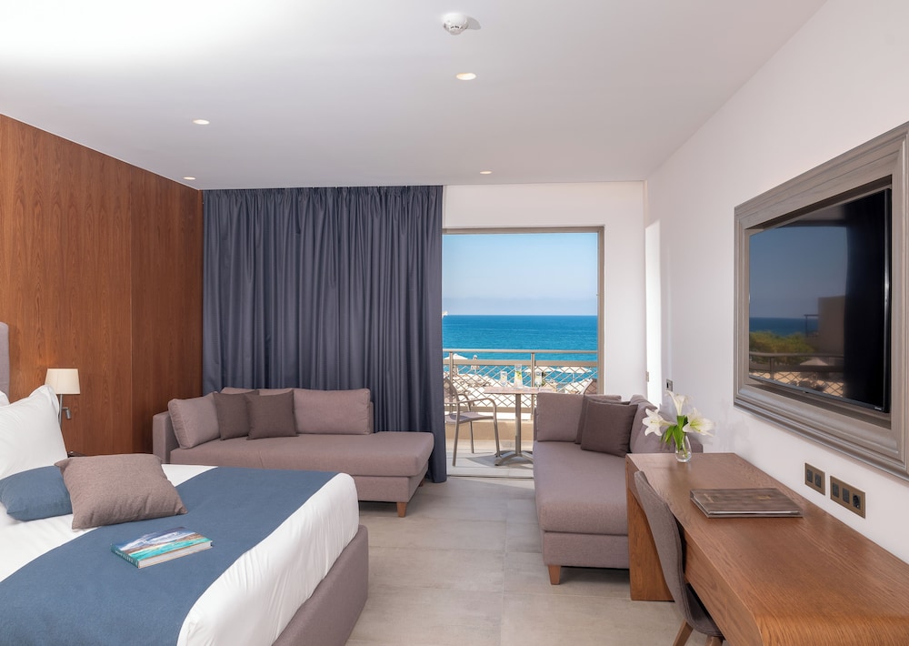Luxury Quadruple Room, Sea View