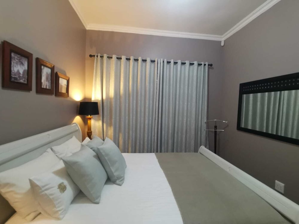 Executive apartments photo 2