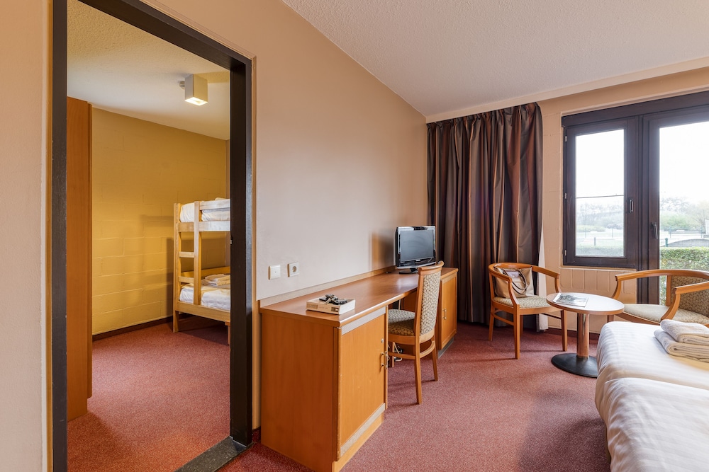 Quadruple Room photo 2
