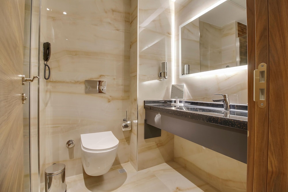 Superior Room - Photo 8