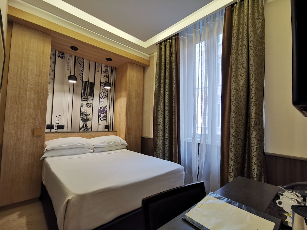 Standard Double or Twin Room