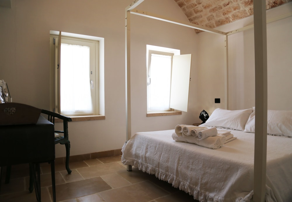 Standard Room, 1 Bedroom, Private Bathroom photo 2