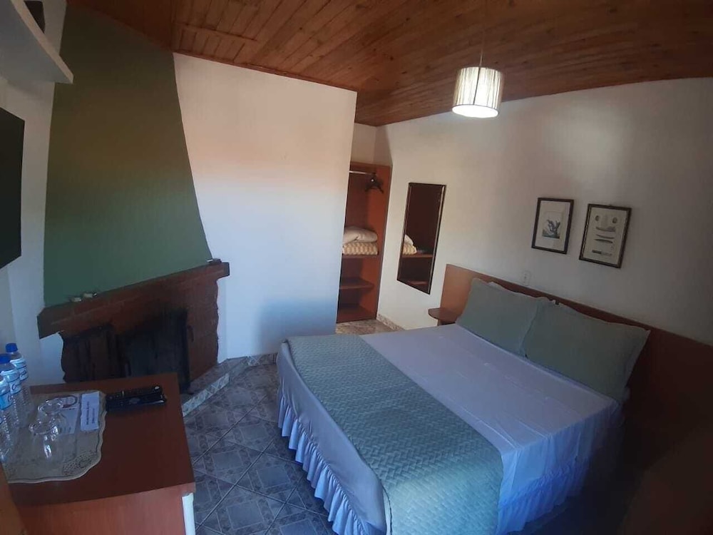 Junior Double Room, Pool View photo 1