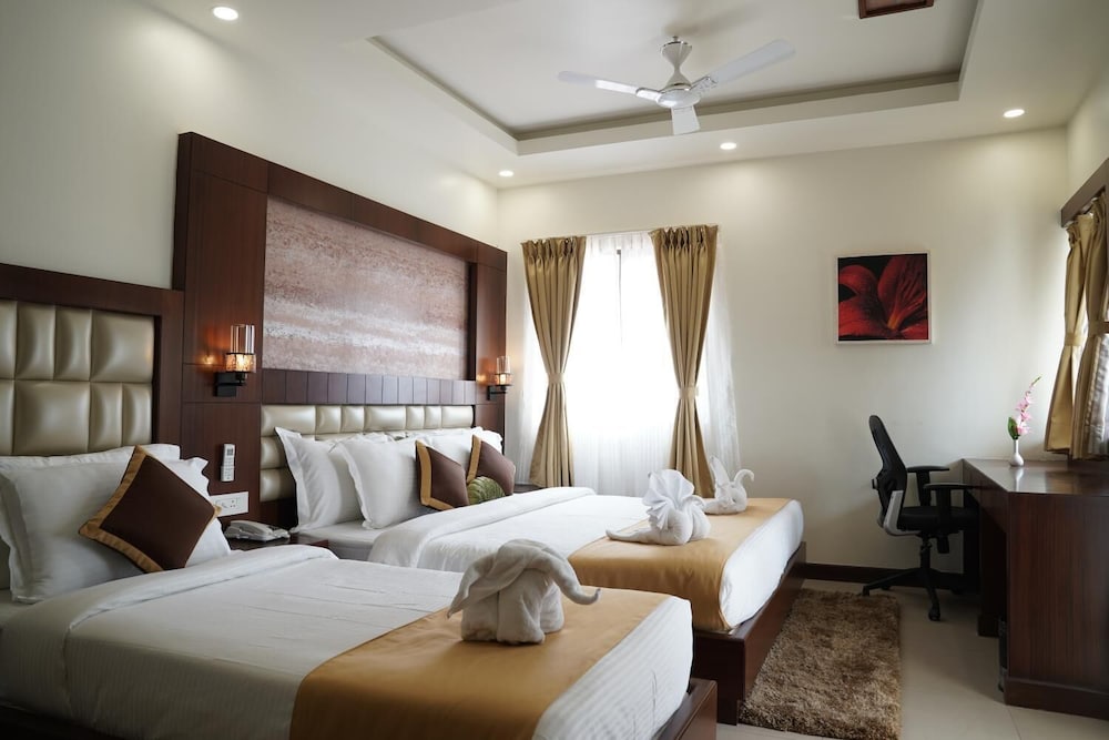 Economy Double Room, 1 Double Bed - Photo 12