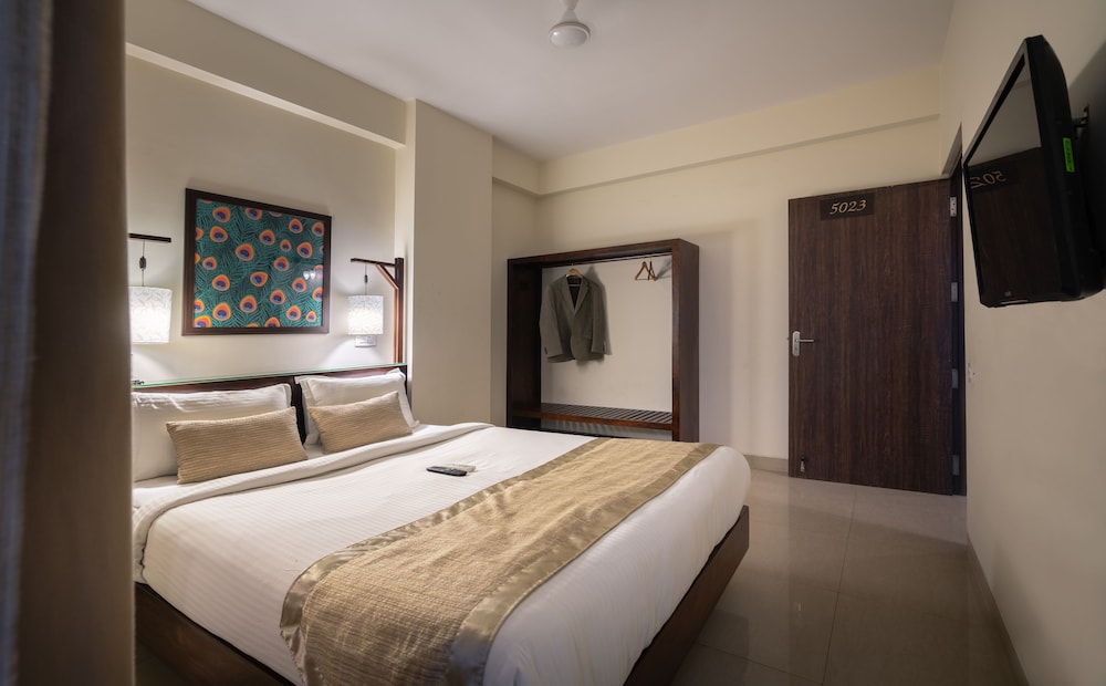 Deluxe Room - Photo 2