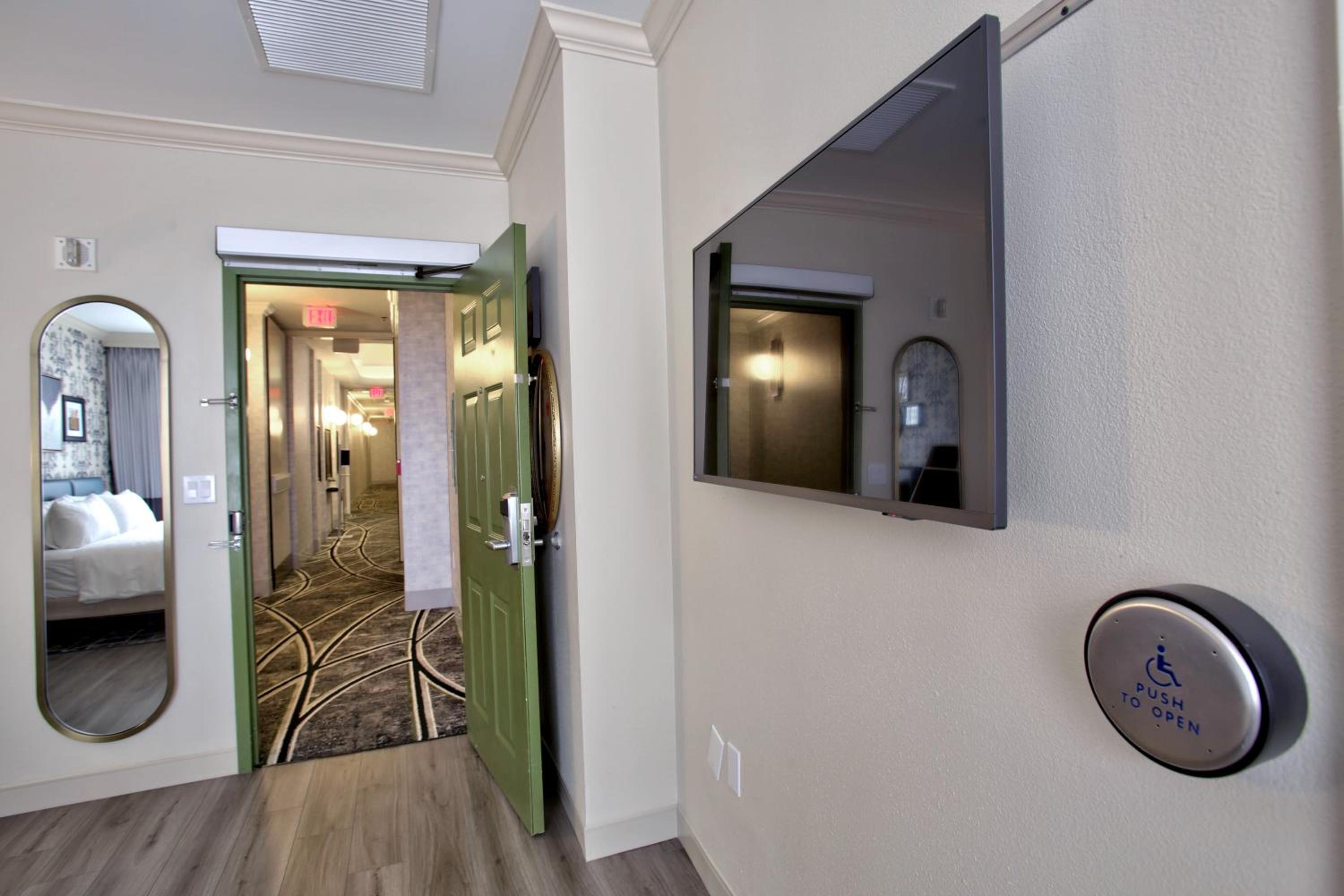 Standard Queen Room with Two Queen Beds and Mobility Accessible Roll-In Shower - Photo 2