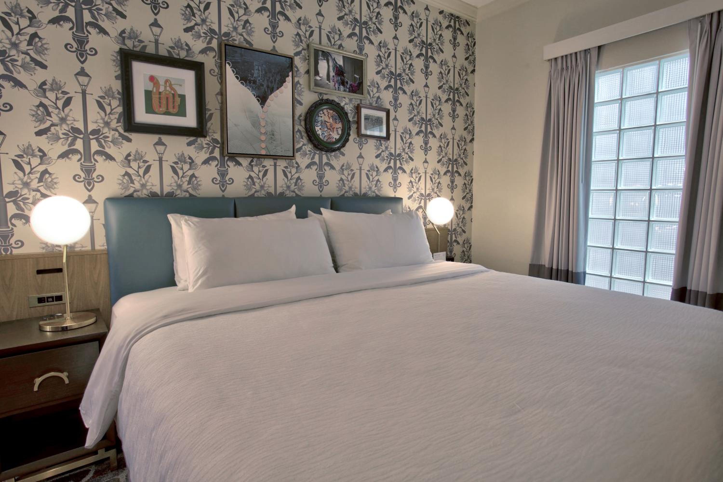 King Room - Non-Smoking - Photo 5