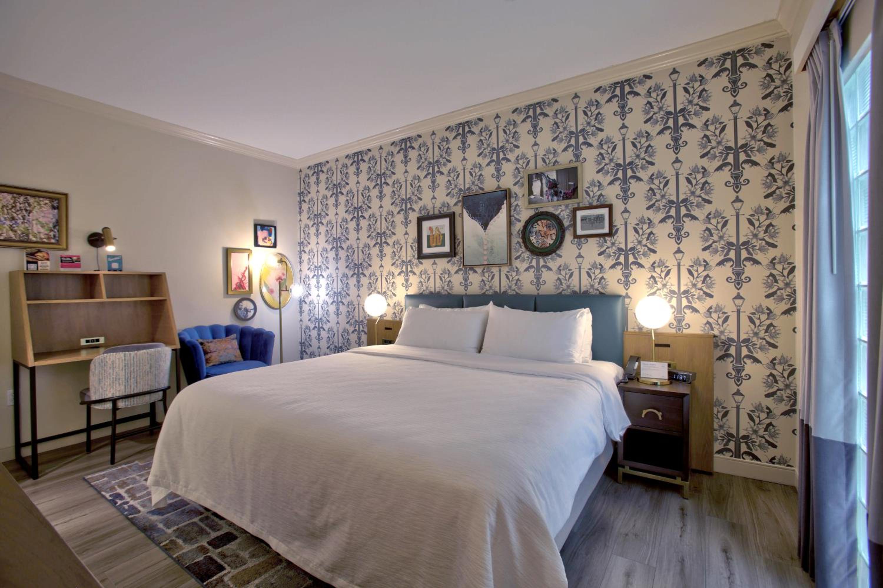 King Room - Non-Smoking - Photo 1