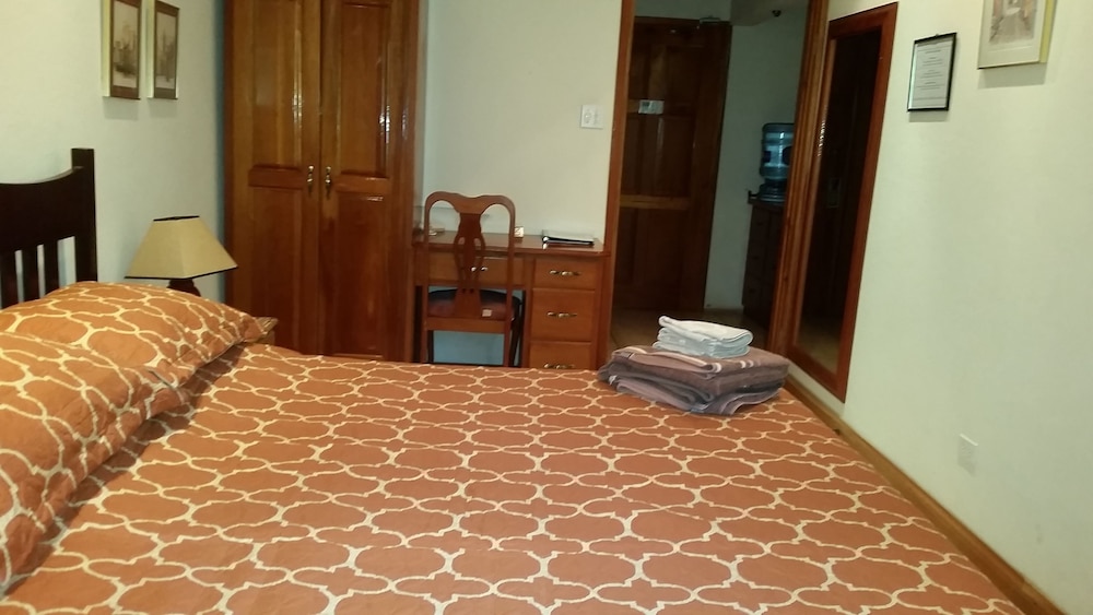 Standard Double Room, 1 King Bed, Garden View photo 1