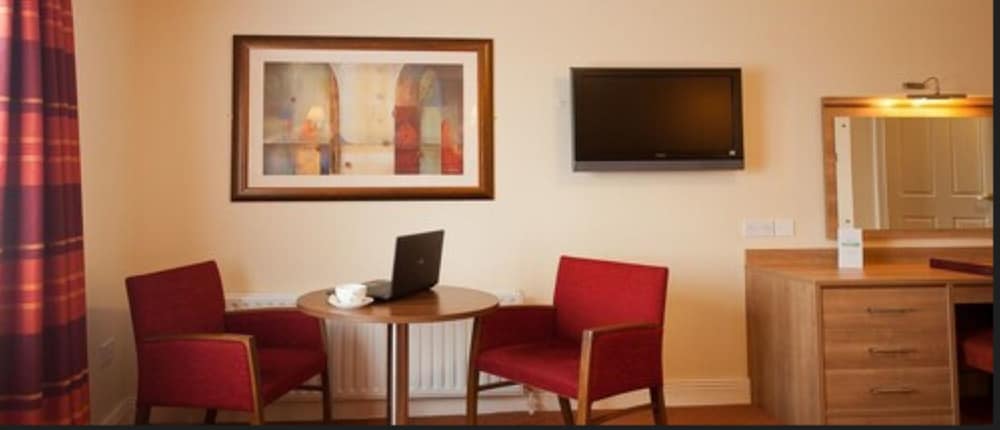 Classic Double or Twin Room - Photo 2
