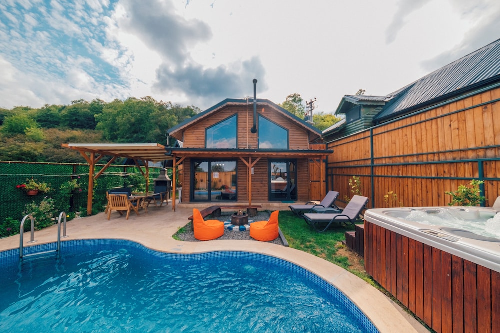 Family Bungalow photo 1