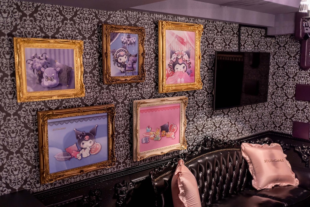 Gothic Lolita Kuromi Room, Non Smoking - Photo 9