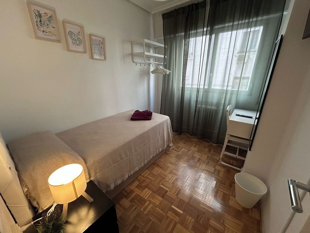 Single Room, Shared Bathroom